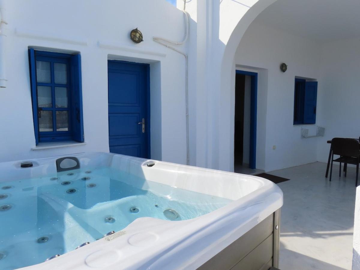 Villa Solasta #1 With Jacuzzi In Santorini Akrotírion 외부 사진